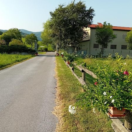 L'Isola Dla Cerrea Bed & Breakfast Mombasiglio Exterior photo